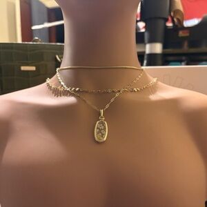 Kendra Scott Dani Triplet Elegant Gold Pendant Necklace